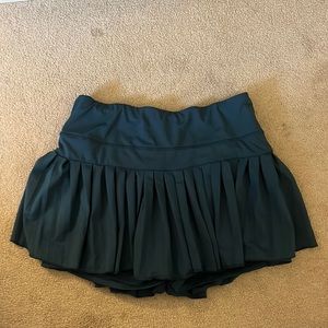 gold hinge skirt amazing condition teal blue